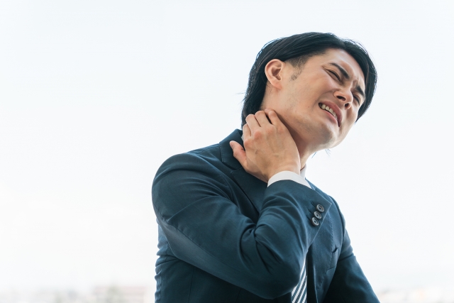 肩こりに悩む方のイメージ あさば整骨院 八潮店