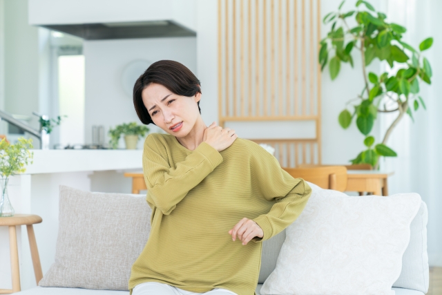 肩こりに悩む方のイメージ あさば整骨院 八潮店