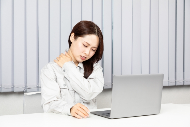 肩こりに悩む方のイメージ あさば整骨院 八潮店