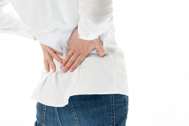 腰痛に悩む方のイメージ あさば整骨院 八潮店