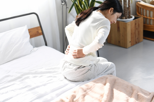 腰痛に悩む方のイメージ あさば整骨院 八潮店