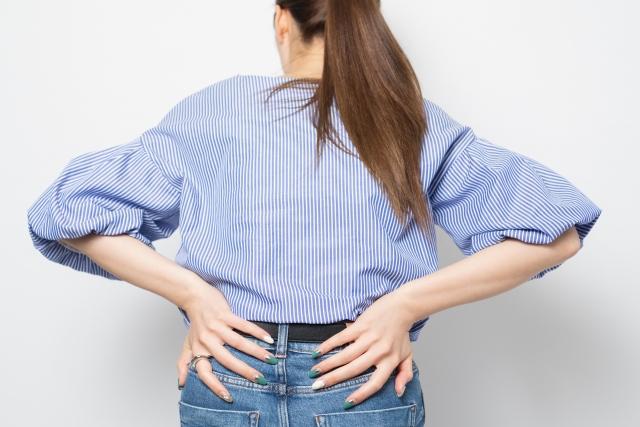腰痛に悩む方のイメージ あさば整骨院 八潮店